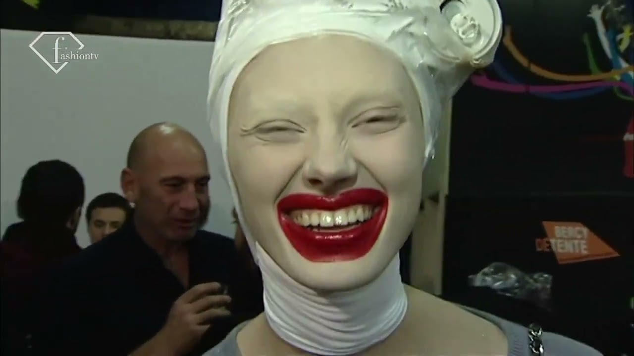 First Look FW09 10 Alexander McQueen