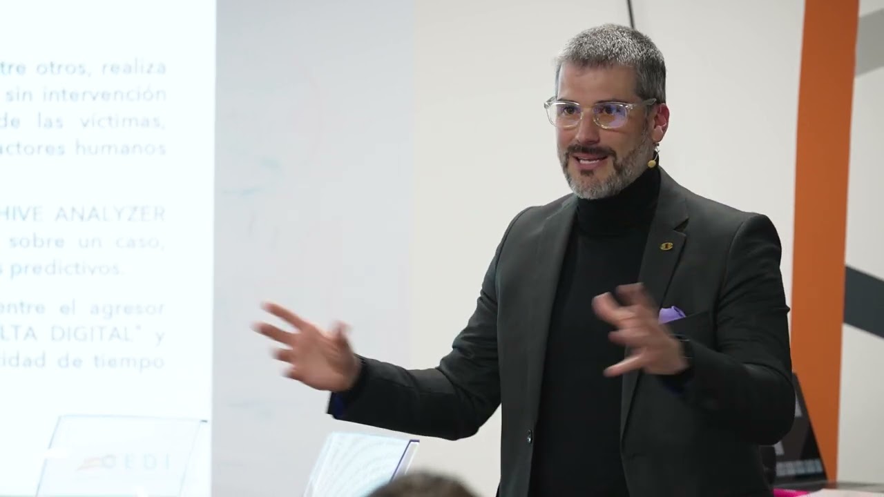 Estudios y ANÁLISIS Científico sobre la VIOLENCIA de GÉNERO DIGITAL | Salvador Samper