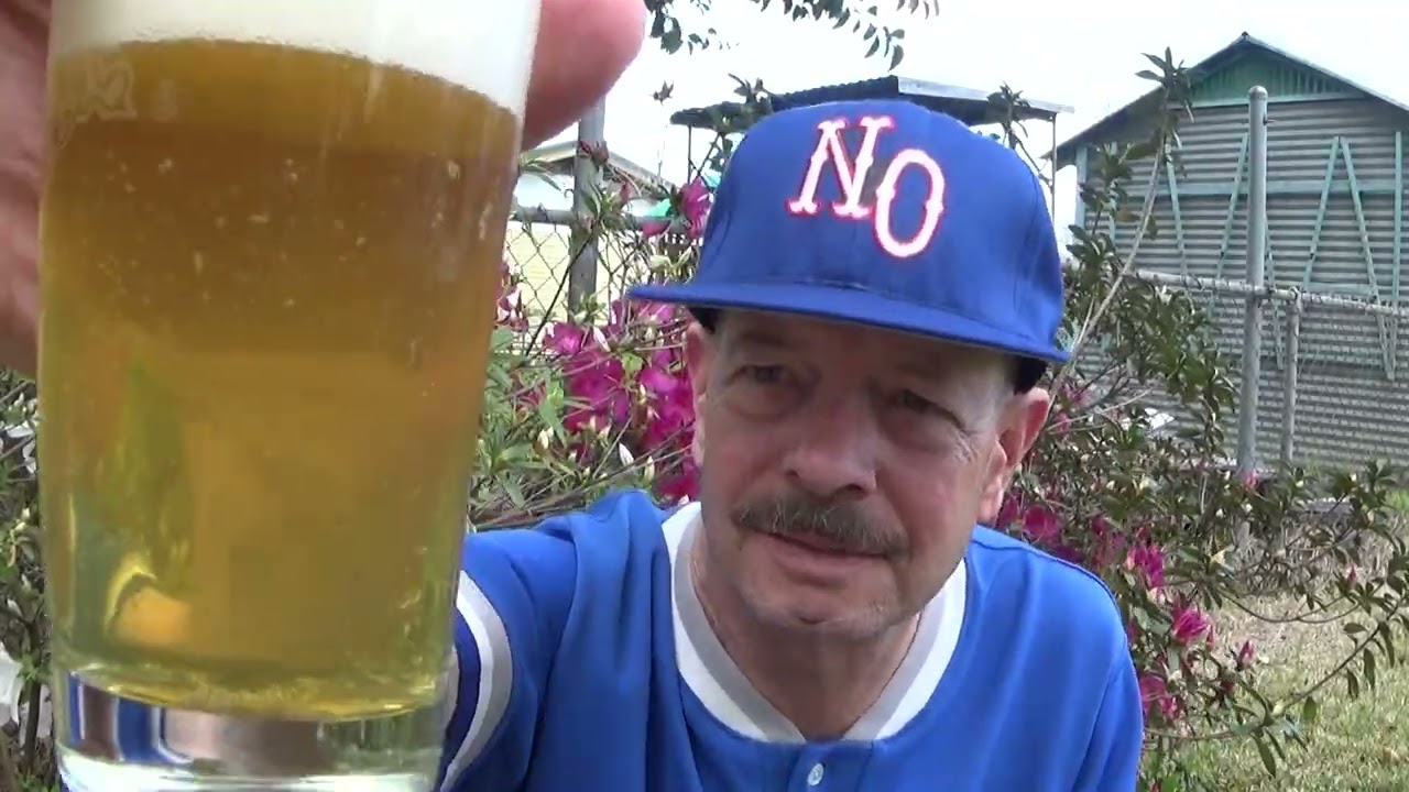 Louisiana Beer Reviews: Benediktiner Hell