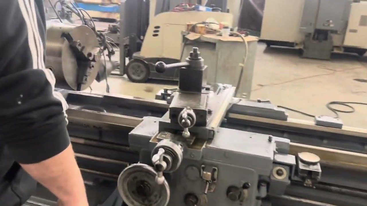 Mazak Hercules Ajax Lathe with Taper Attachment & DRO
