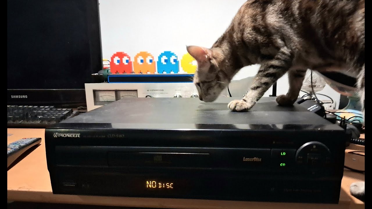 Pioneer CLD-S180 Laserdisc Player