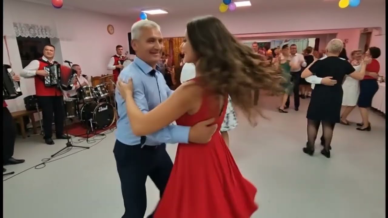 Ta Melodia Łączy Pokolenia – Rodzice i Dzieci Tańczą Razem!