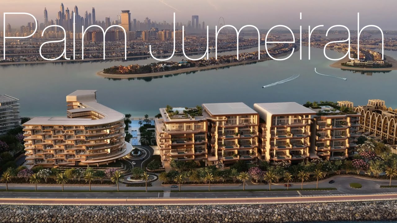 You Won’t Believe What I Saw Walking the Entire Palm Jumeirah Crescent 🌅🏝️