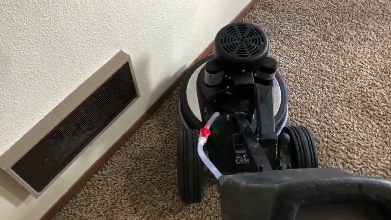 Swirly 175 Rotary Floor Machine Doing WORK / Carpet Cleaning Guys Vlogs