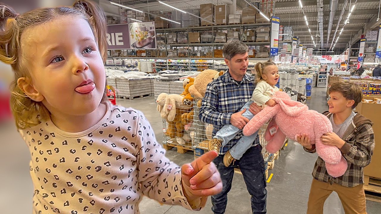 LORIS face tot ce VREA în  MAGAZIN😨/ Am regretat căci am LUAT-O cu noi🤔