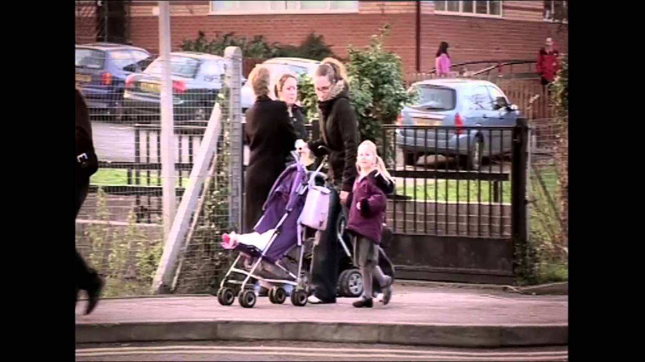 Help me love my baby #1: Zoe & Izzy