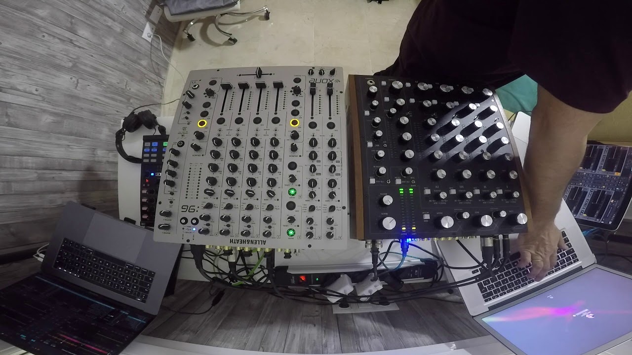 COMPARATIVA RANE MP 2015 VS ALLEN & HEAT XONE 96