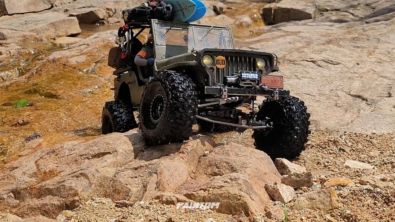 Trail of valley | Jeep Willys