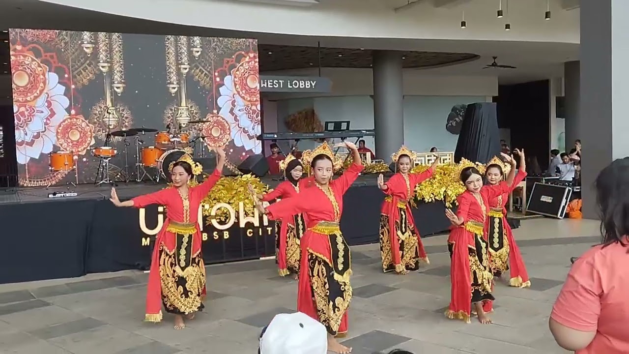 Tari Dugderan By sanggar Pregiwati