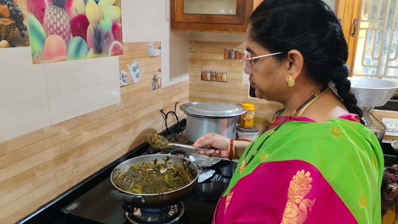 ఈ రోజు గోంగూర పచ్చిరొయ్యలు వండానండి 