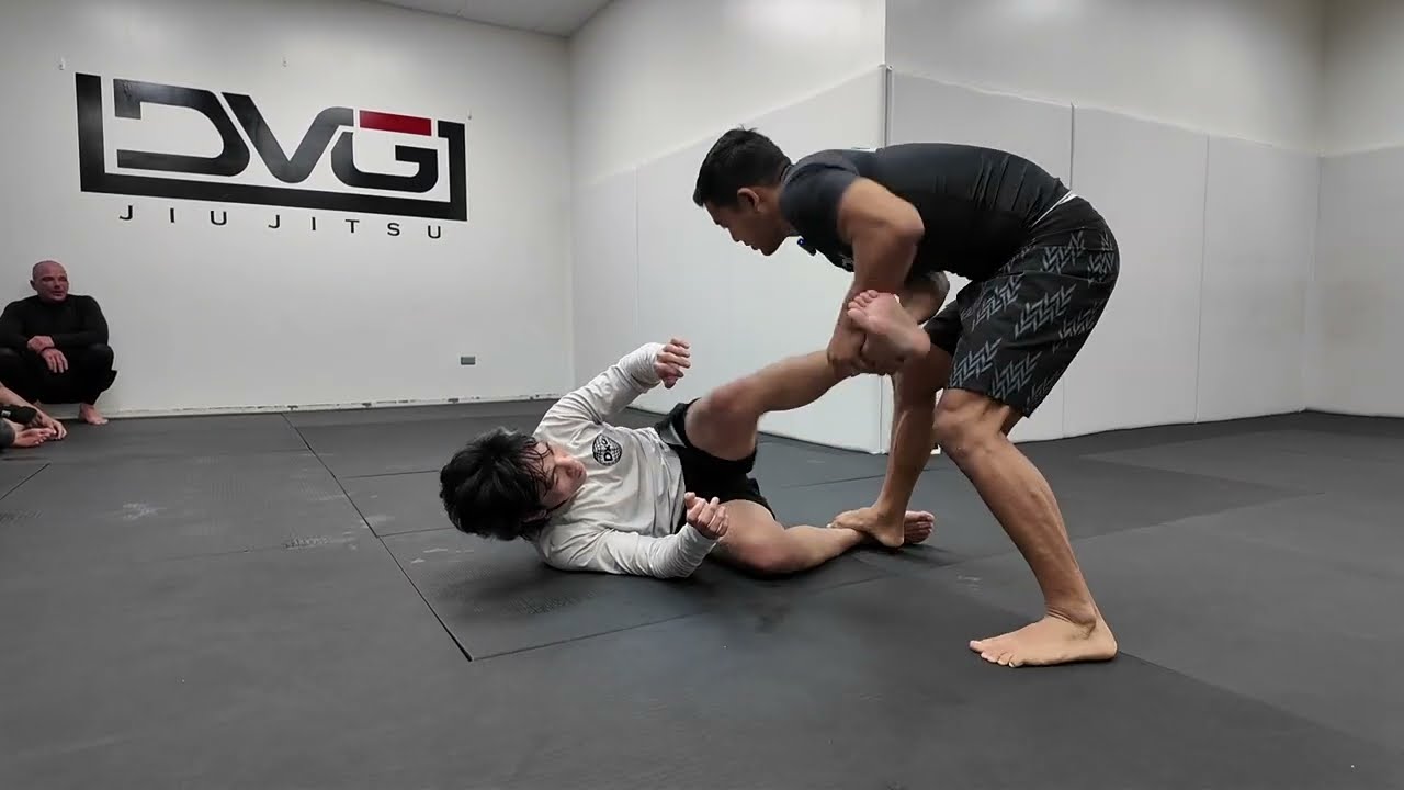 8 упражнений на прохождение No Gi Guard менее чем за 2 минуты