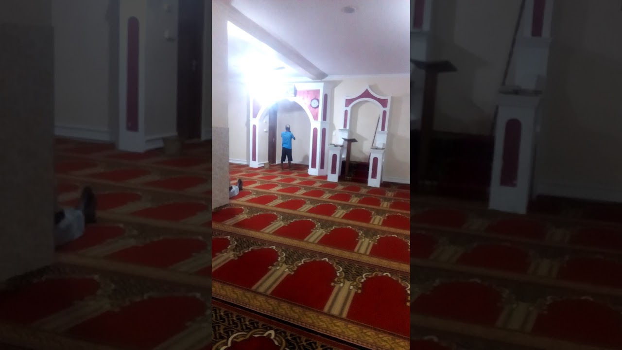 Best imitation of Sheikh Ali Mulla,ishaa adhaan 9 Shawwal 1441/2020