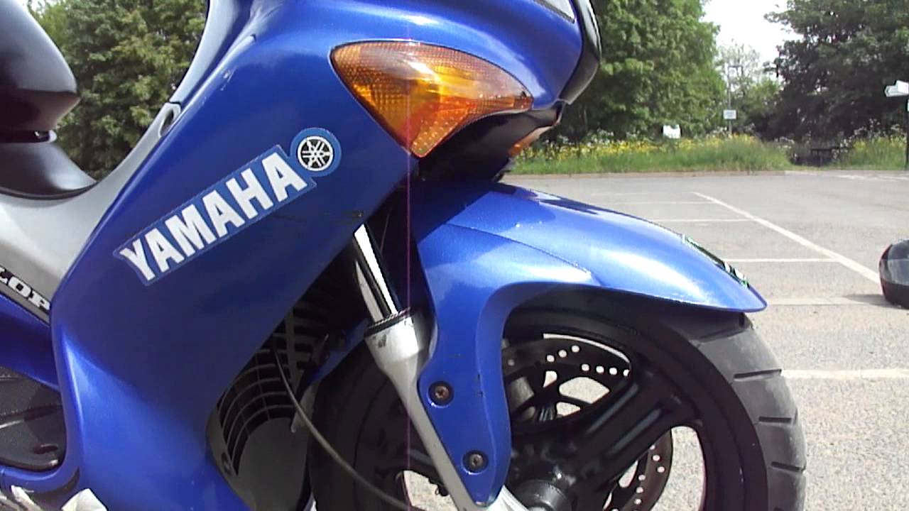 2002 YAMAHA XQ125 MAXTER 125 LIQUID COOLED SCOOTER MOPED NEW TAX & MOT 65MPH+ GC