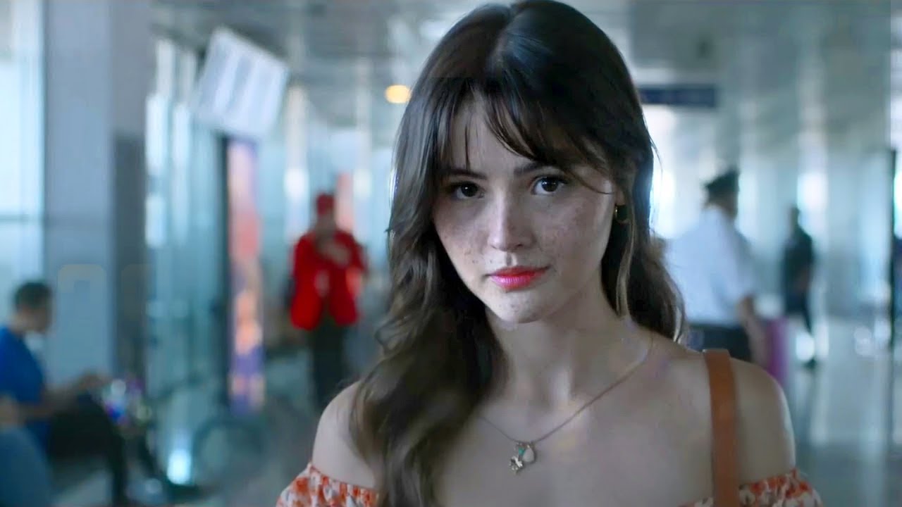 University student falls in love with a guy she&rsquo;s never met, their whole relationship is online
