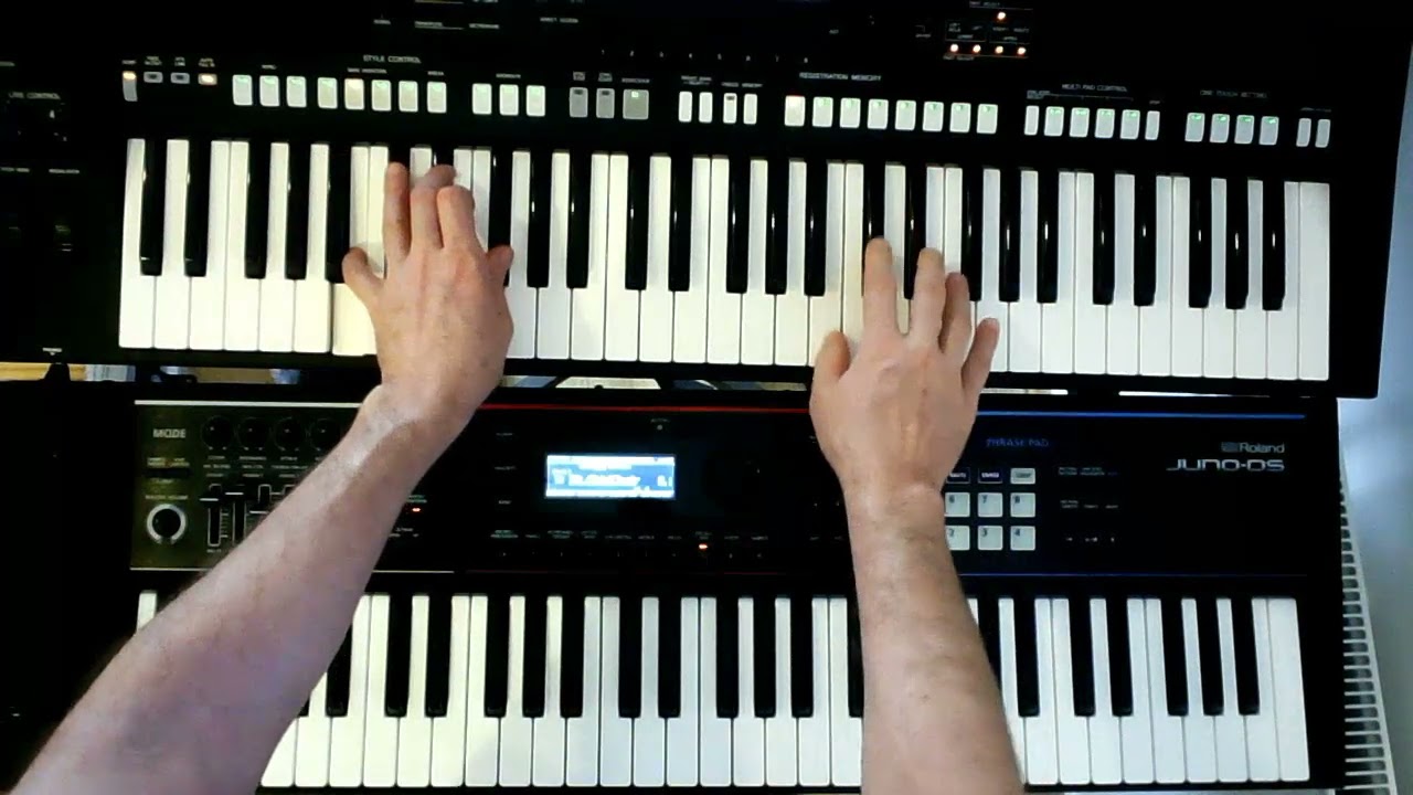 Boney M - Feliz Navidad cover instrumental keyboard