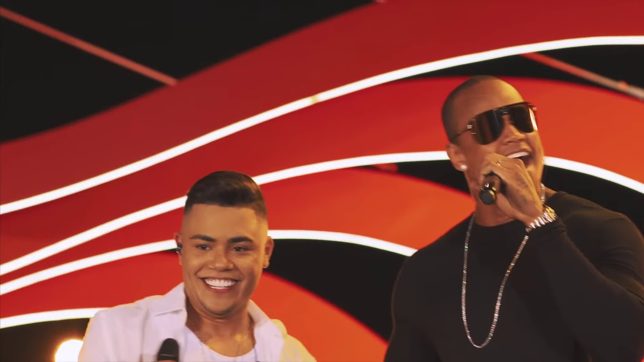 Felipe Ara&uacute;jo, L&eacute;o Santana   Aerocorpo Ao Vivo Sucesso Total