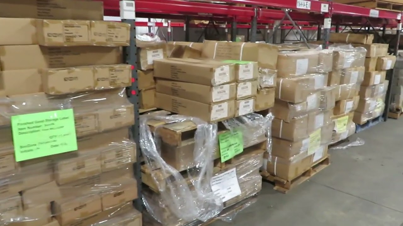 8 Pallets 1/4