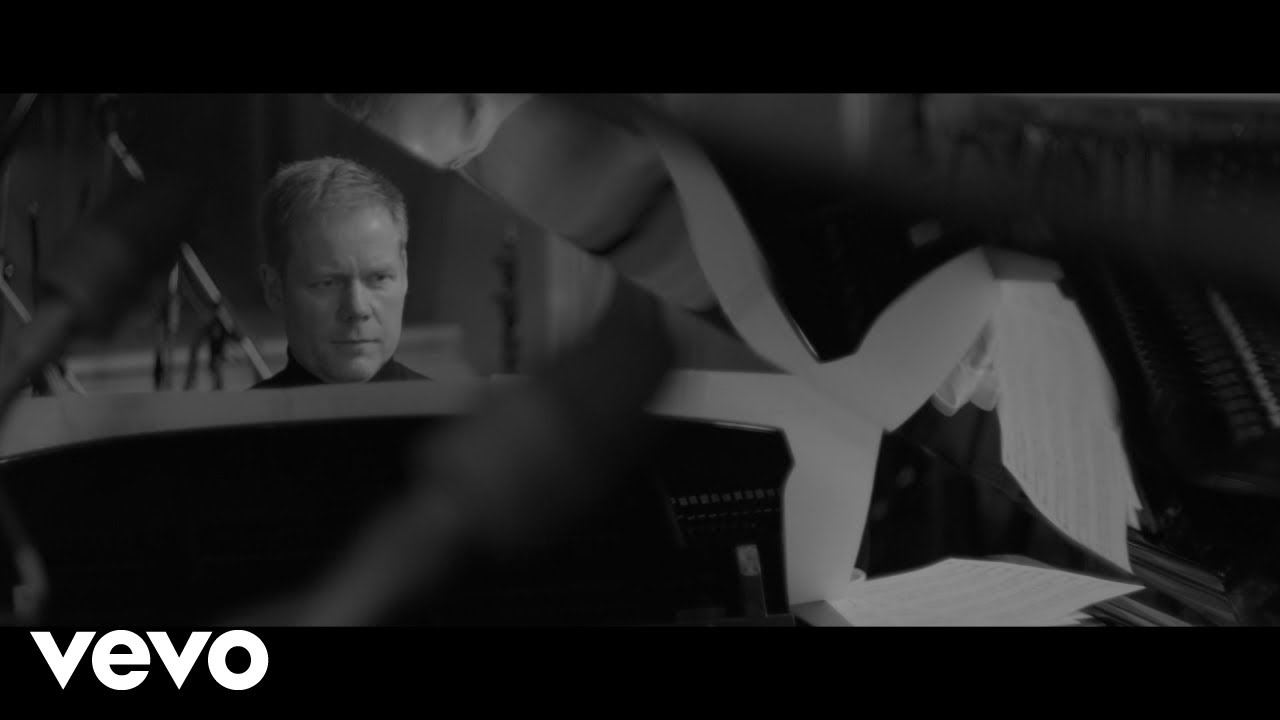 Max Richter - Mrs Dalloway (Official Video)