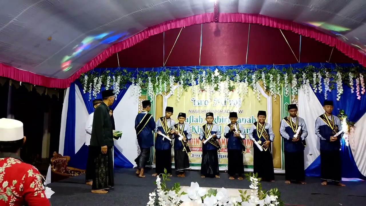 (2025) Prosesi Wisuda - MDT Bustanul Ulum (Haflah Akhirissanah)