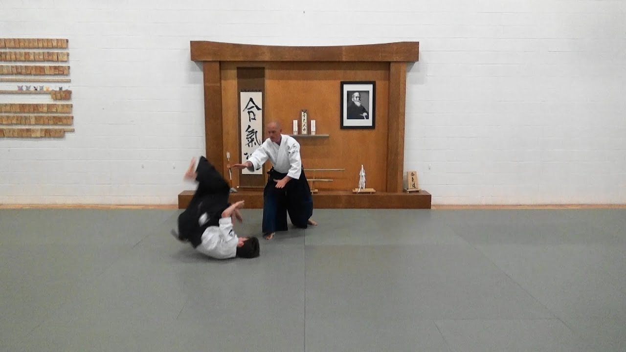 Ushiro Ryotedori Kaitennage omote