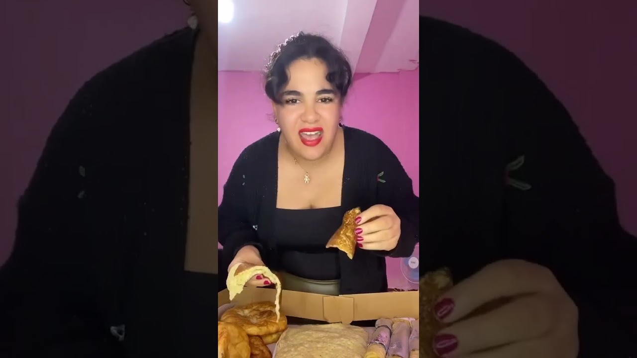 سارة قاتلكم لازمني بوكس كبير وياربي😋🤤شهيتكم فالجنة🫣😍صحة فطوركم😂💃اليكم التعليق💯⁉️‼️