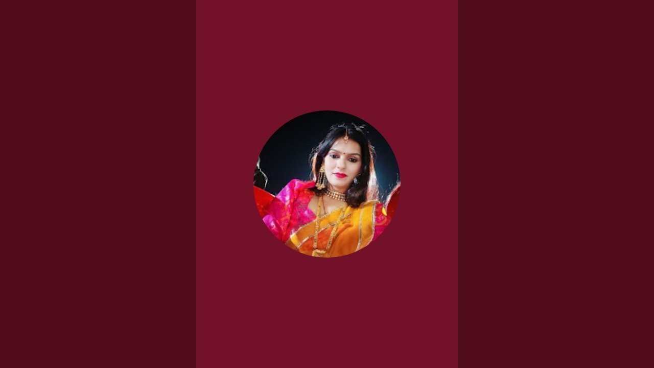 lovely sona is live