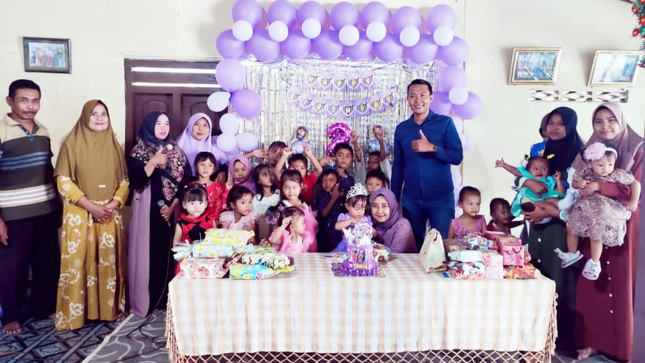 ULANG TAHUN TANIA YANG KE-2 TAHUN || HAPPY BIRTHDAY TANIA