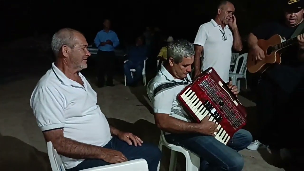 TIO DOMINGOS E DIOGENES