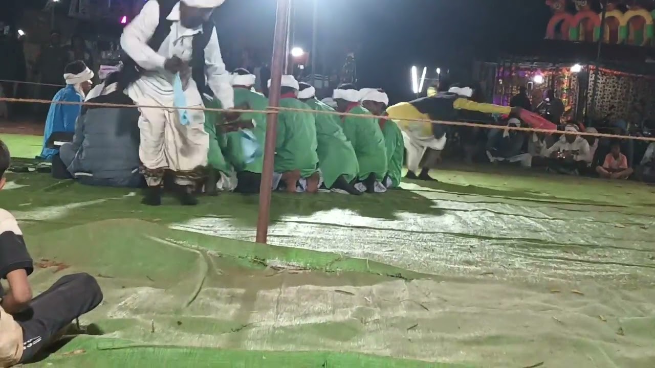 आदिवासी गाना और एक रेवा आव का गाना दूसरा दो  का👌👌 ग्राम शेखपुरा का