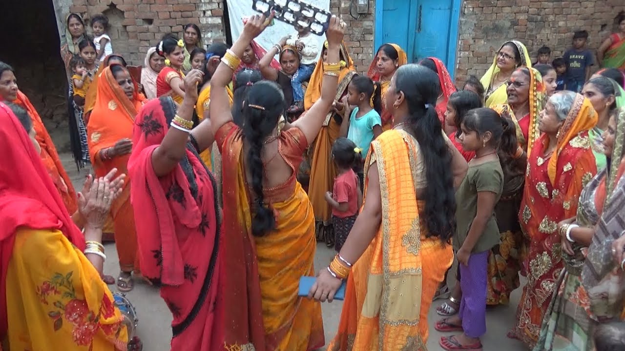 ननदो कवना ईयार संघे बितवलू सारी रतिया ☺️{ देहाती झुमर गीत } #jhumargeet | Dehati Duniya Bhojpuri