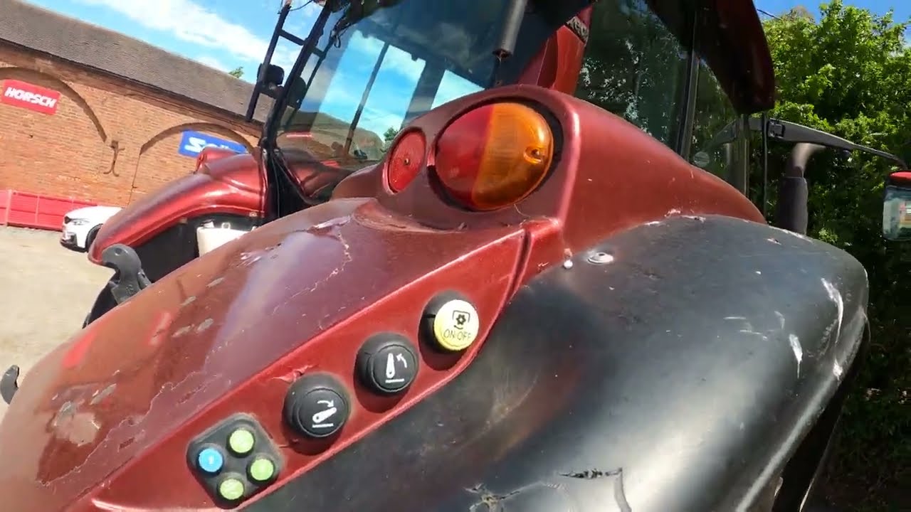 2015 Valtra T183 Direct 7.4 Litre 6-Cyl Diesel Tractor (185 HP)
