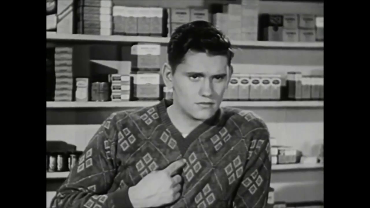 The Smiths : Half A Person