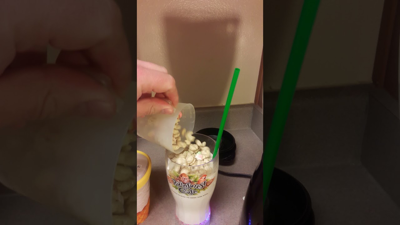 Lucky Charms Milkshake !!! St Patricks Day