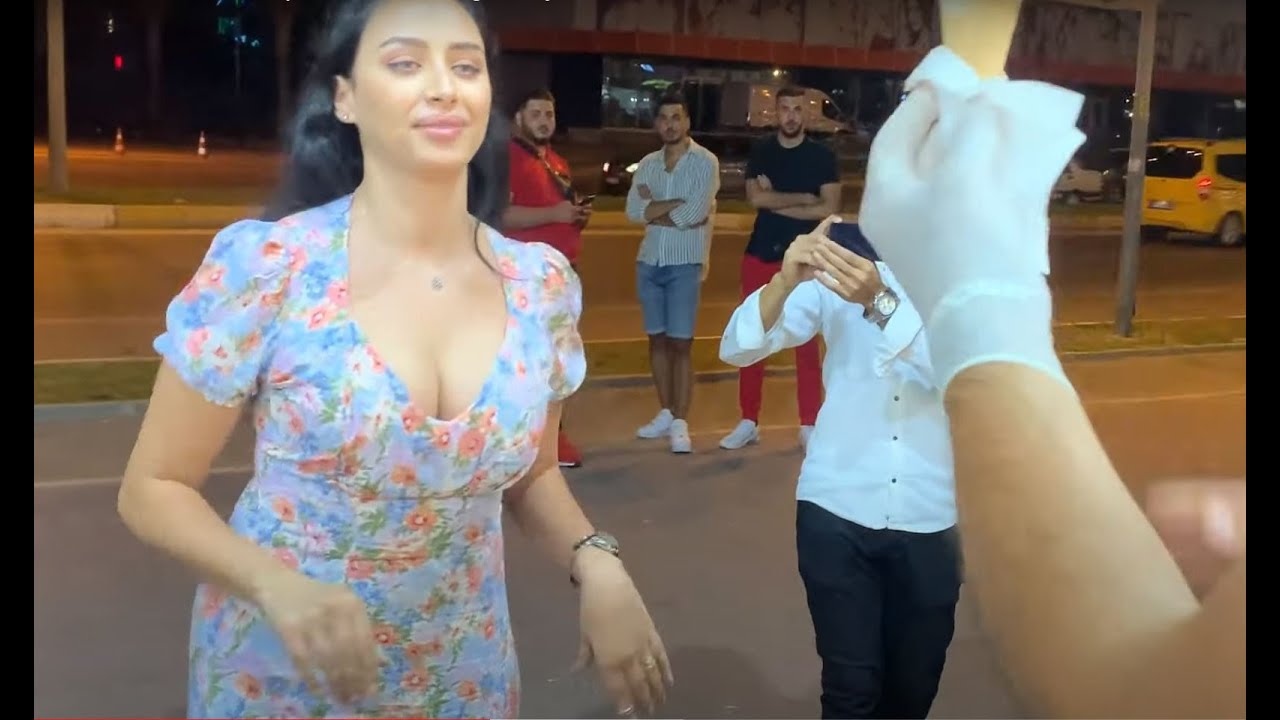 Çılgın Dondurmacı Herkes Coştu Ortalık Yıkıldı Eğlenmeyen Var mı?