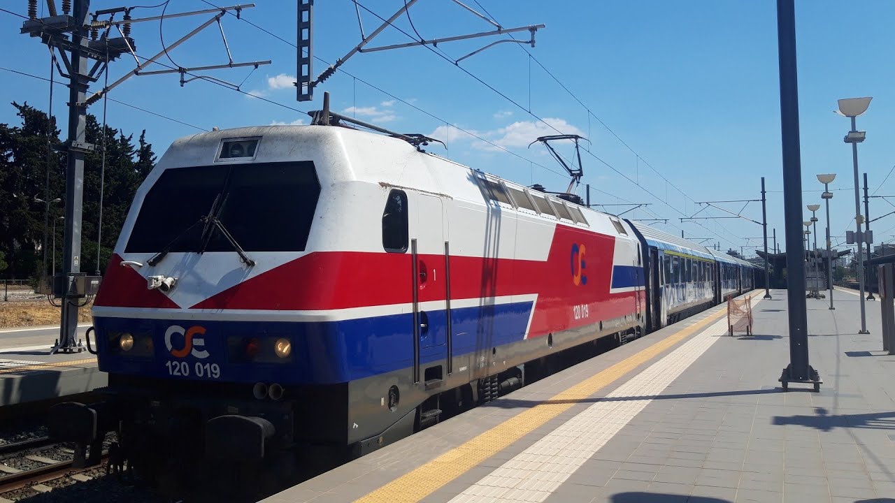 Siemens Eurosprinter ES64P At Athens Central Station