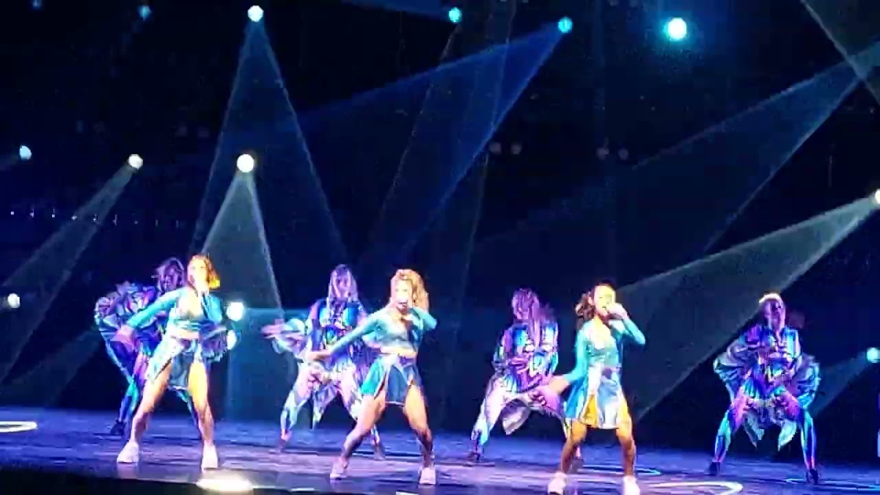 zomer van liefde  k3 zeesterren show zondag 6 april