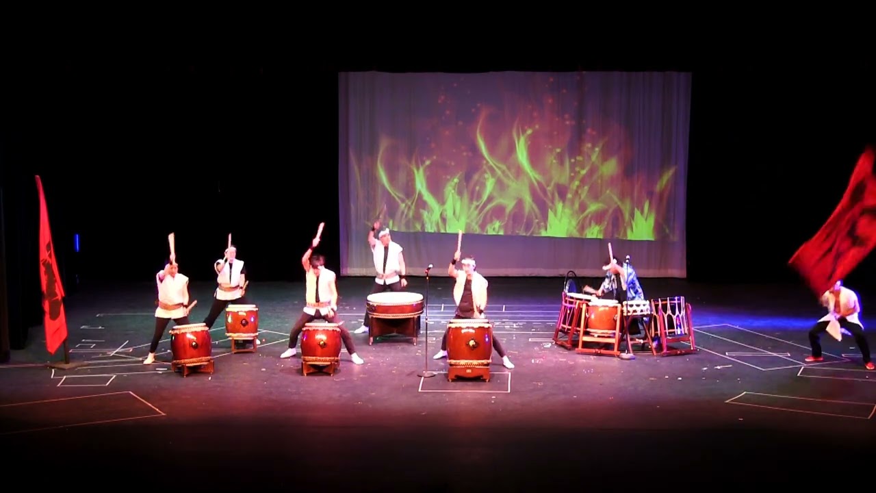 Ken Koshio performs Taiko Drums