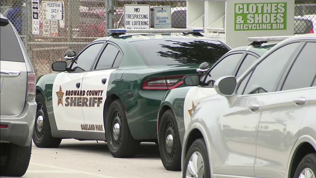 Deputies arrest teen with loaded gun at school in Oakland Park