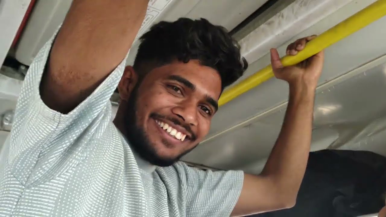 Speaker sathi zala bus madhi matter 🫣😜 ll educational tour Day 01 ll MNMKV Parbhani 🔥