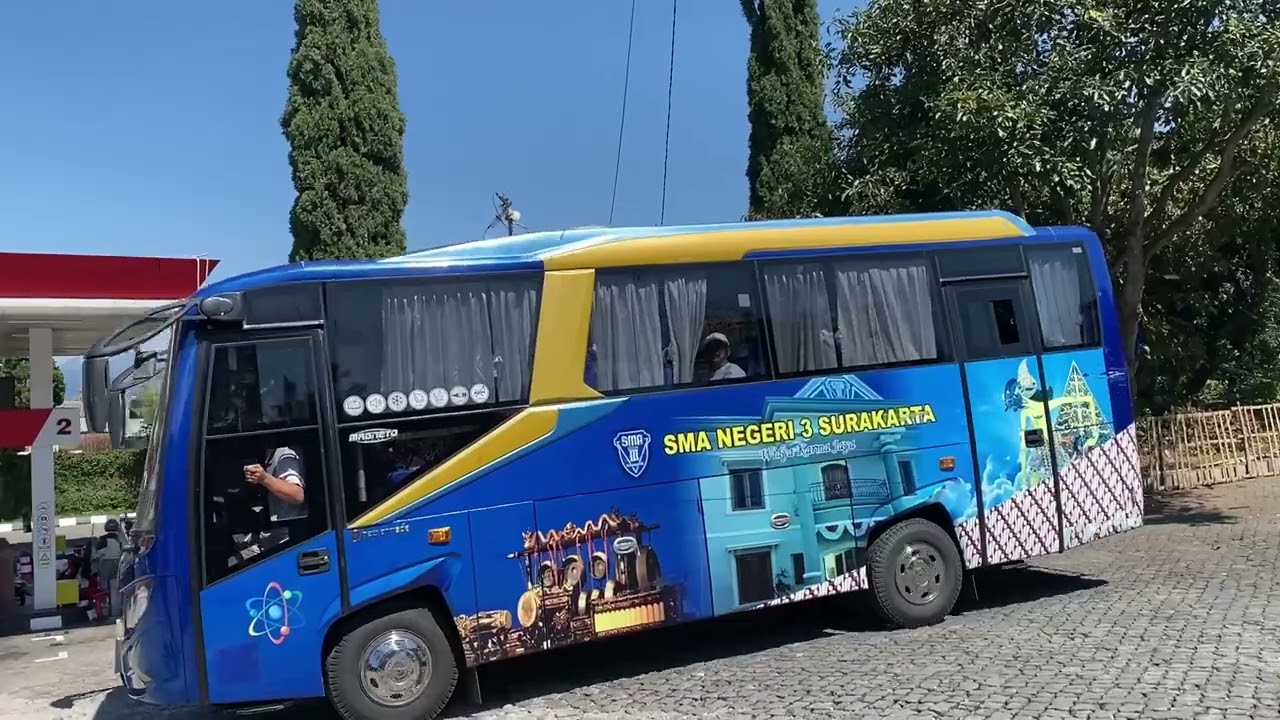 HUNTING BUS BASURI KEREN-KEREN