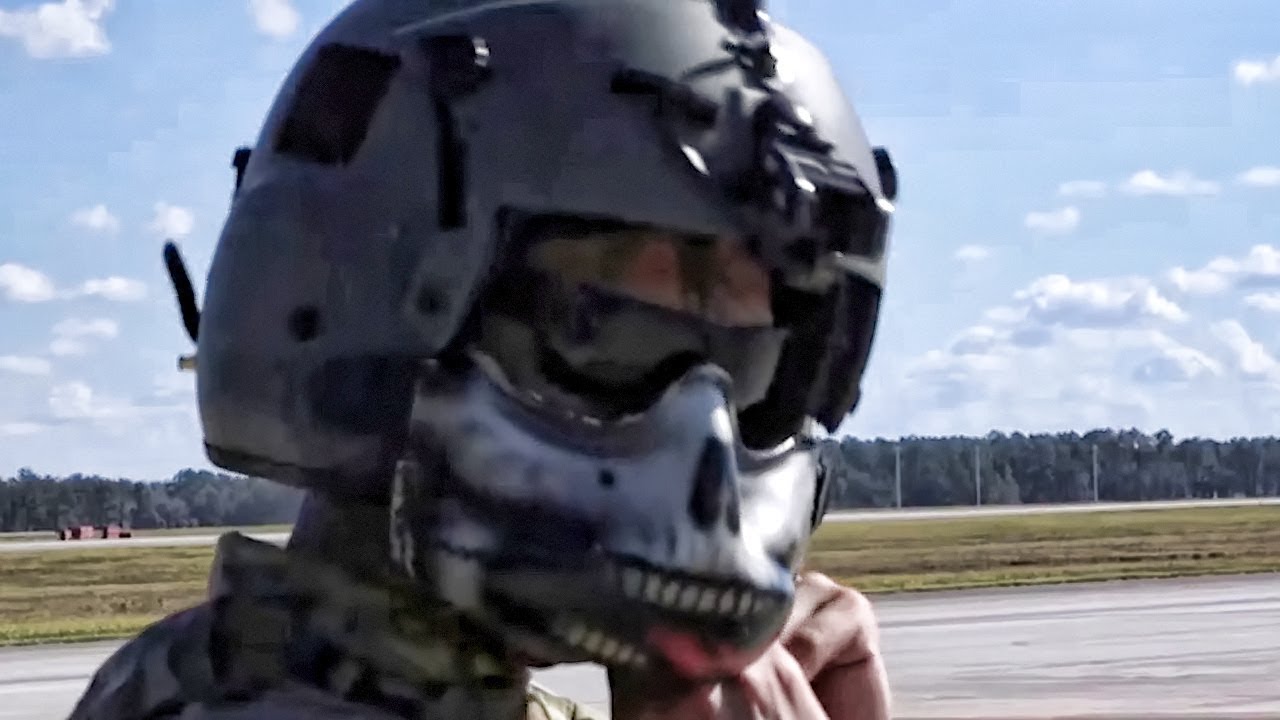 Special Missions Aviation Airmen Prep Pave Hawk Helicopter
