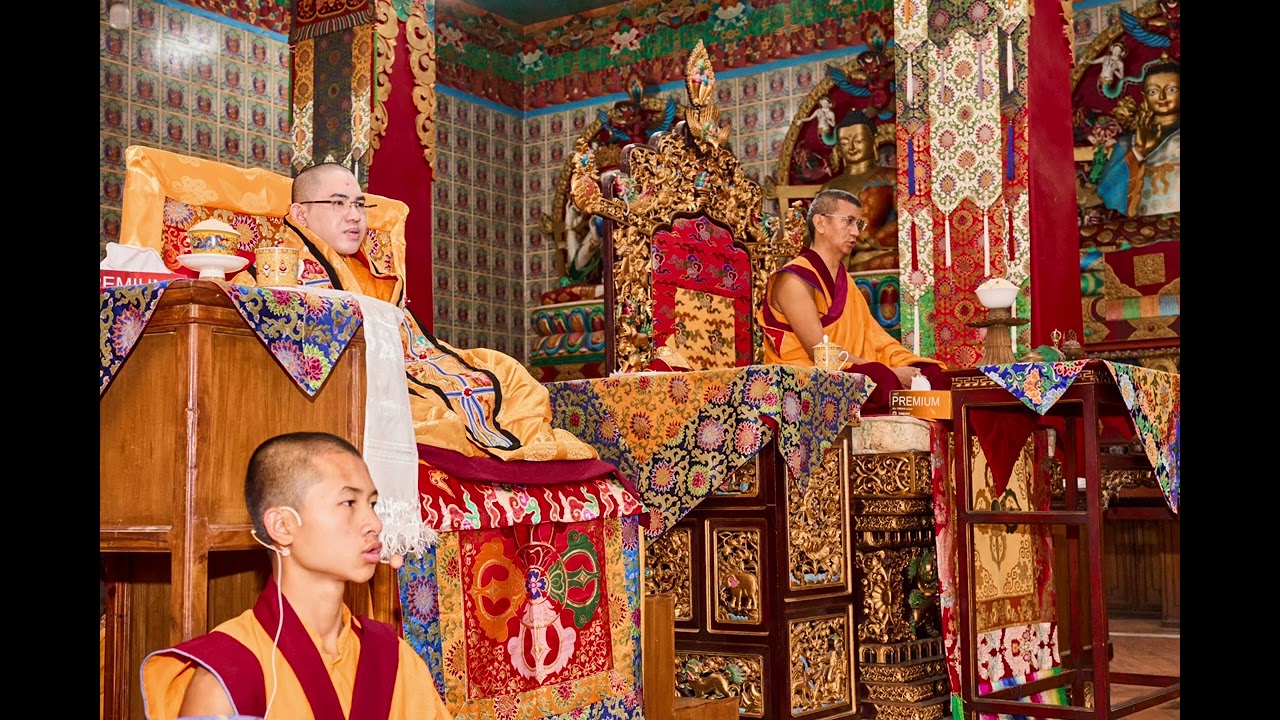 Om Mani Padme Hum: Thần Chú Mật Tông Quyền Năng Nhất Của Lòng Từ Bi