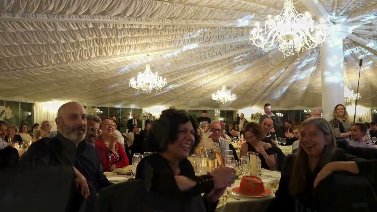 🎩✨️ Family Show ✨️🪄 Spettacolo di magia per ogni età 🤩