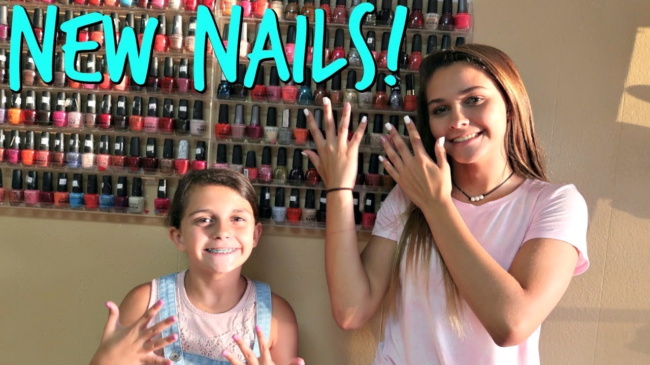 GIRLS DAY AT THE BEAUTY SALON! FILMING AT SCHOOL WITH ELLIE! | EMMA AND ELLIE