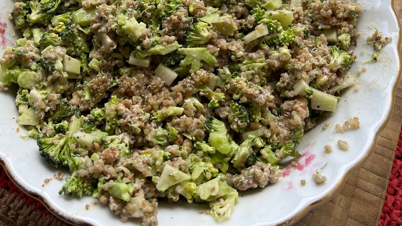 Çiğ Brokoli Salatası | Tahinli Soslu