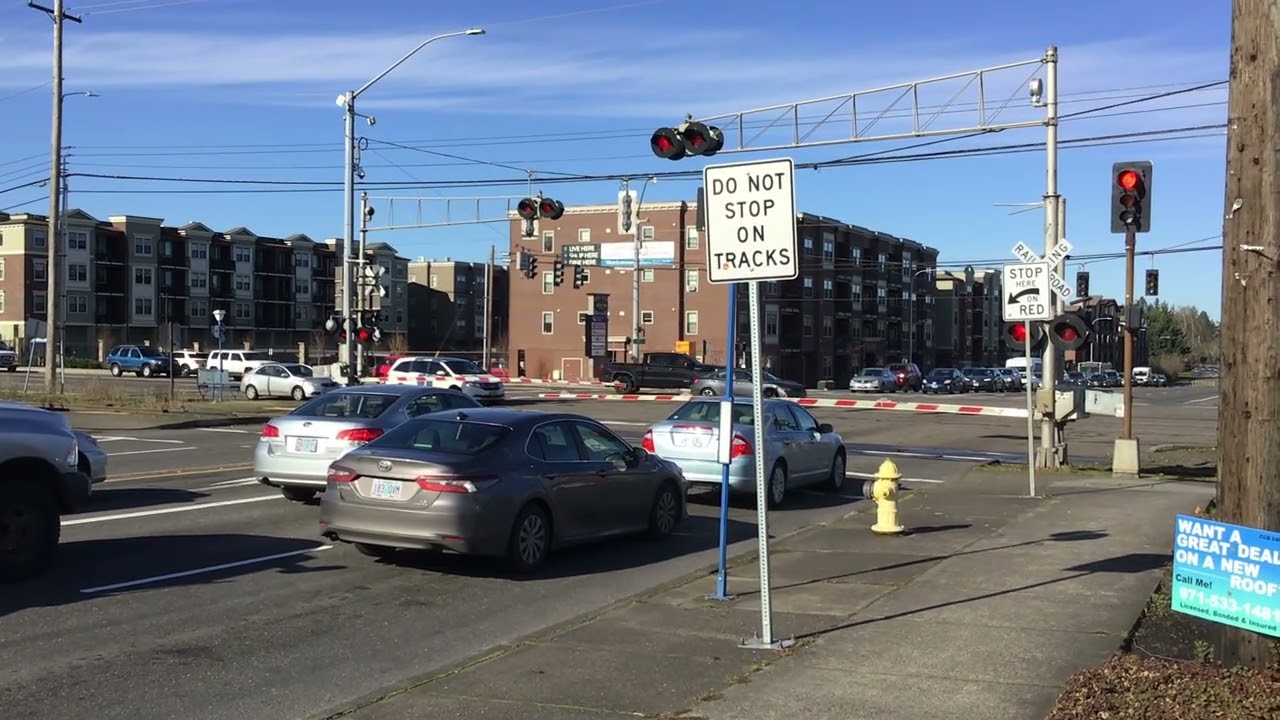 Railroad Crossings Timed Out on Murray Blvd