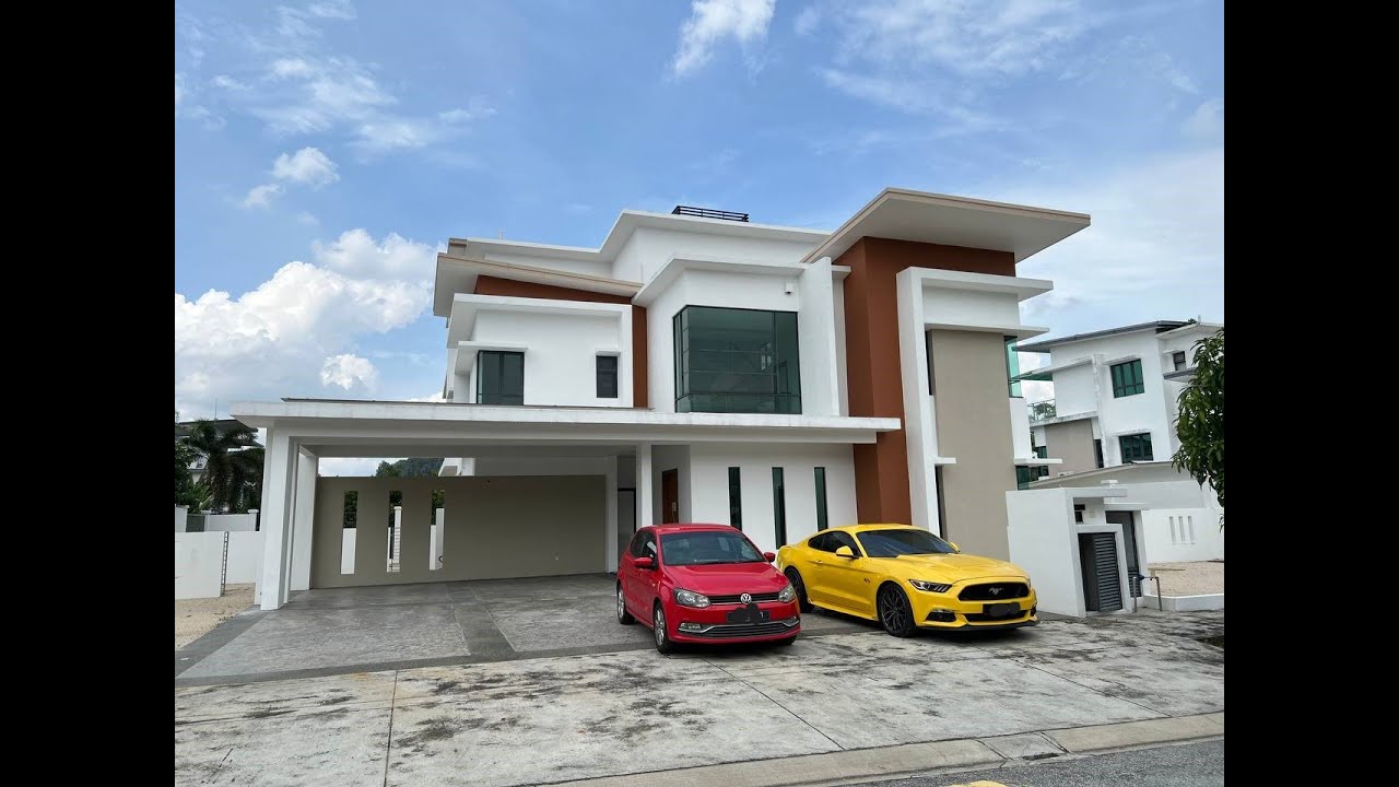Triple Storey Bungalow Tour At Cahaya SPK Part 1