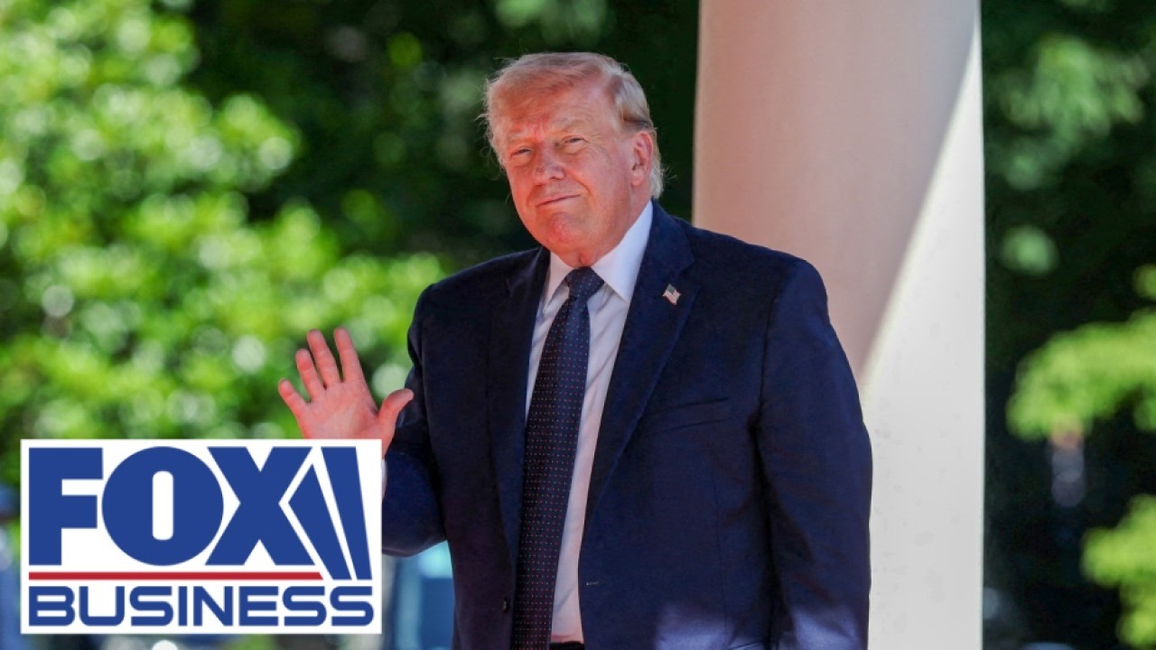 Trump meets with emir of Qatar during G7 summit in France