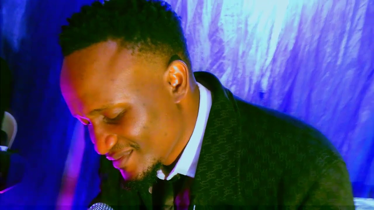 Segmento - Ndabirawo ft Zii On Da Beat [Raw Piano Session]