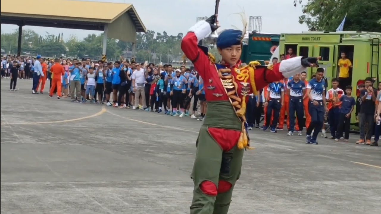 Mantul‼️ Kak Salma Dkk Taruna Taruni AAU Akademi Angkatan Udara #drumband #viral #aau